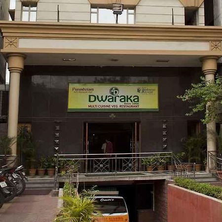 Rukmini Riviera Hotel Haiderabad Buitenkant foto
