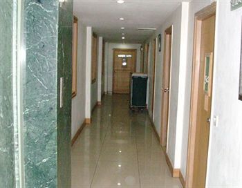 Rukmini Riviera Hotel Haiderabad Buitenkant foto