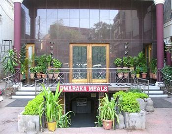 Rukmini Riviera Hotel Haiderabad Buitenkant foto