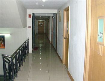 Rukmini Riviera Hotel Haiderabad Buitenkant foto